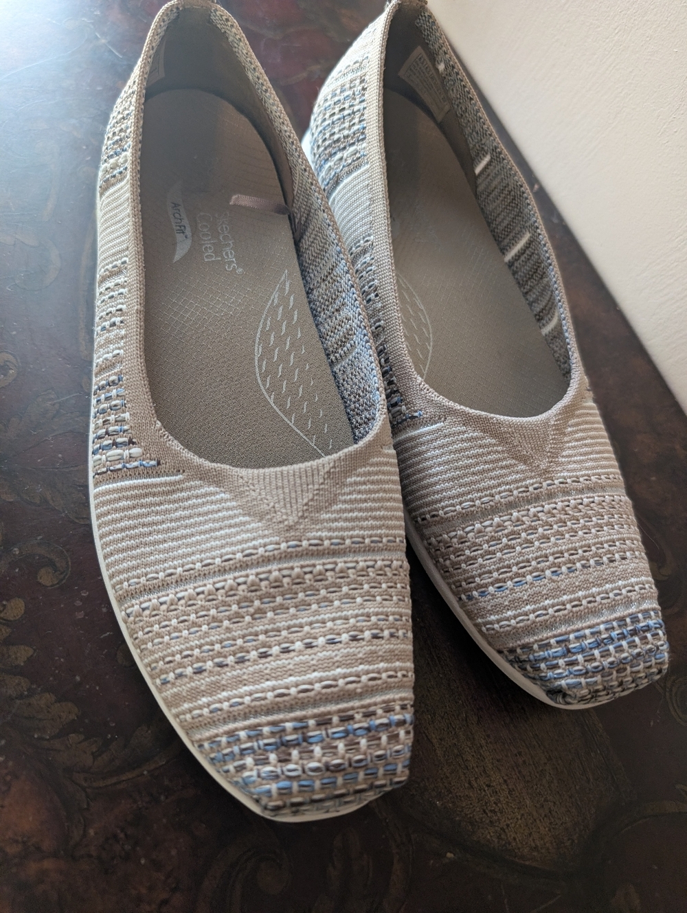Skechers Beige Knit Slip-On Ballet Flats with Subtle Blue Accents 8.5